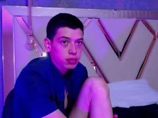 Dominate_alisson