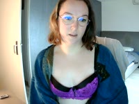 Ik ben een spontane dame die bijna niets te gek vind. Ik sta voor veel dingen open zolang we het samen maar gezellig hebben. Heb je een lekker verzoekje? vraag het me dan zeker.