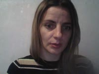 I am a very beautiful and responsive girl with a secret inside... Slim and thin, I think there are men who like that...