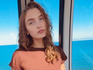 sexy webcamgirl AlbinaFichtner