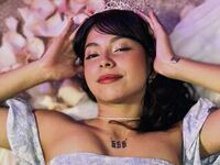 beautiful cam girl ElizabethThaylor