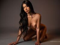 hot cam girl fingering pussy FernandaCorrales