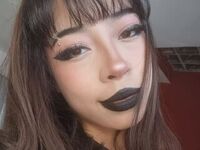 naughty cam girl fingering pussy LunaDeker