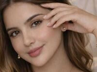 closeup cam SarahCharms