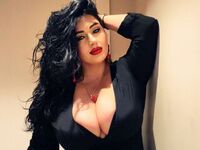 fingering webcam girl AdiraMaeven