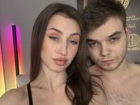 hot webcamslut fucking stranger VikkiGeorge