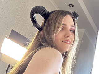 webcam girl chat room AaliceWalter