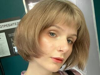 camgirl shaving pussy AlitaPatti