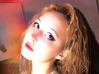girl cam naked AlyonaMew