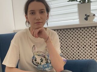 adult webcam chatroom AmyCoxe