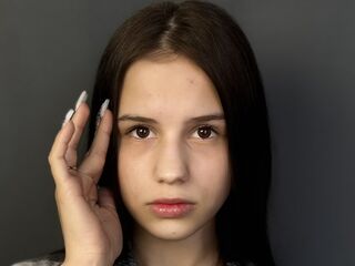 girl webcam AnnetPintonin