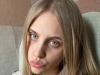 cam girl photo AyannaOverturf