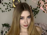 adult livecam BellaBrosk