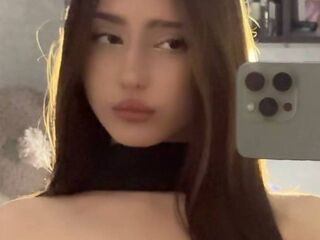 free chatroom BellaJersiquins