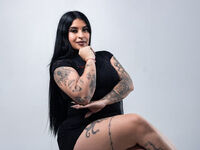 fingering webcam girl BellaMonrow