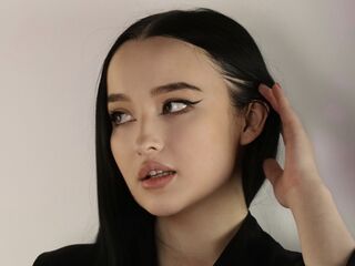 chat room photo BellaRei