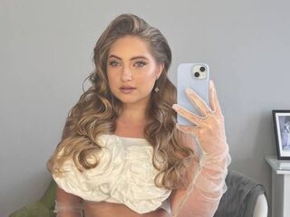 hot naked cam girl BernieceWarmath