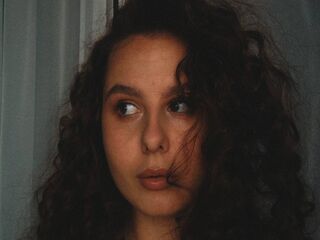 topless webcamgirl BertieSiegers