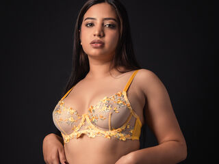 cam girl fingering BiancaCruzz