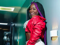 naughty cam girl masturbating CharllotteBrown