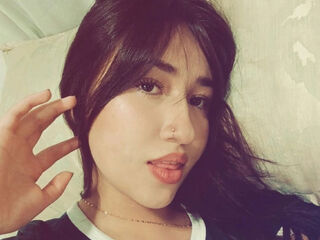 shower webcam ClaireThomas