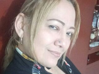 chat room cam ClauDarling