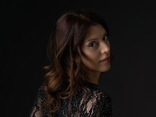 free live chart room CorinaDaniela