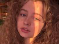 nude gamgirl DanettaBlunsh