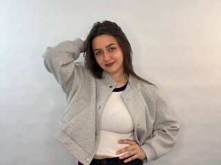 camwhore masturbating with sextoy ElaraWhitmoren