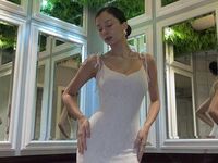 webcam live show ElianaBloom