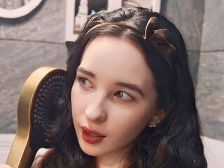 naughty cam girl picture EliseGianola