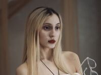 camslut showing pussy EllieFroster