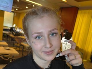 jasmin cam slut video EmelinaKrider