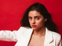 jasmin nude picture EmiliMua