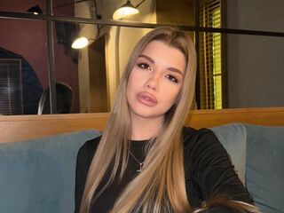 adult cam chat EmmyRamsdell