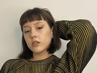 nude webcam girl photo FannieRasberry