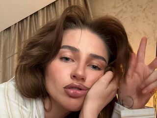 naked cam girl photo HippieChristie