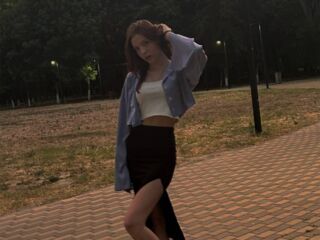 camwhore fingering pussy HirokoPedelty