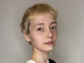 sexcam photo JenelleBarette