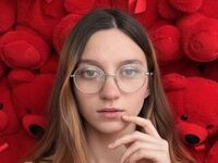 topless cam girl JoeannWene