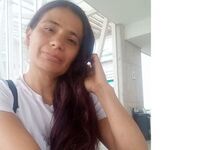 hot cam girl fingering shaved pussy KasandraVixen