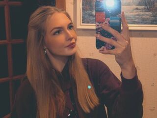 camgirl porn web cam KateyTouriny