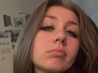 flirt chat room KatiesPiers