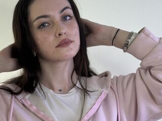 girl cam live LatishaKilmartin