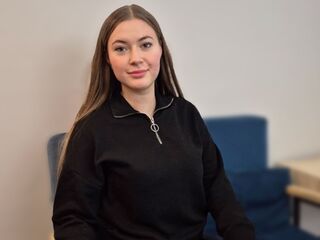 camgirl video chat room LeaDarcy