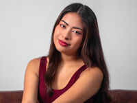 webcamgirl chat room LeiaHoney