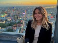 camslut naked LilyBel