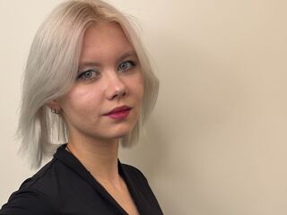 camwhore naked LindsayMcirvin