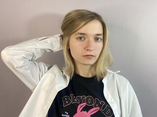 live chatroom LinnieBlackner