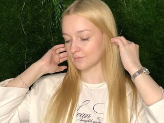 cam girl webcamsex MadalineStehlik